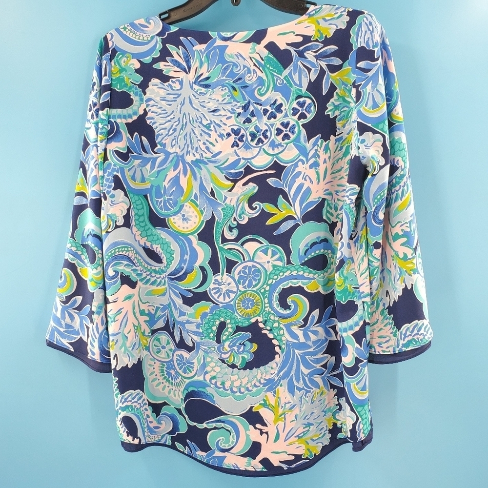 Lilly Pulitzer blue tropical print blouse S - Picture 6 of 13